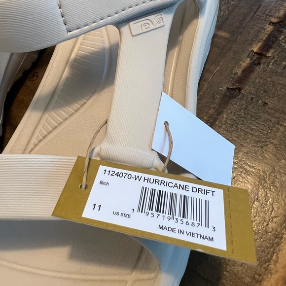 Teva Hurricane Drift waterproof Sandals Birch new - Picture 14 of 15